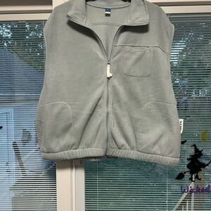 woman’s fleece vest 2X
